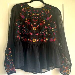 Rosy Black Top